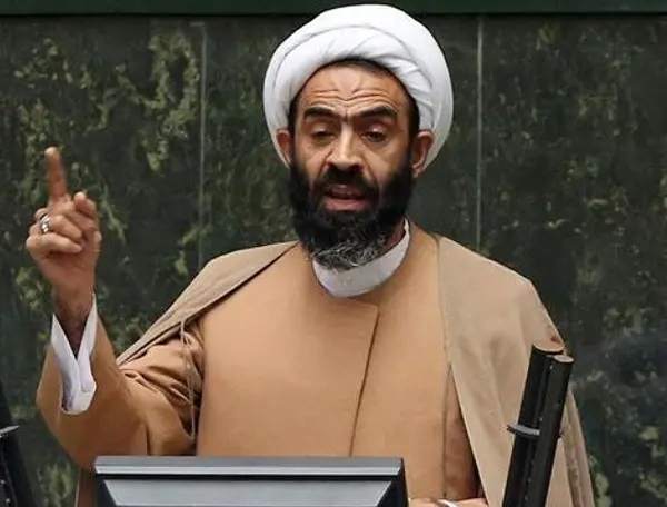 نماینده مجلس: نگهداری حیوان خانگی راهی برای «کلاس گذاشتن» شده؛ جلوی آن را میگیریم! نماینده مجلس: نگهداری حیوان خانگی راهی برای «کلاس گذاشتن» شده؛ جلوی آن را میگیریم!