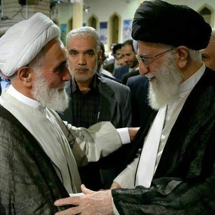 حمله دوباره خبرنگار کیهان به آیتالله مصباح و احمدینژادیها! حمله دوباره خبرنگار کیهان به آیتالله مصباح و احمدینژادیها!