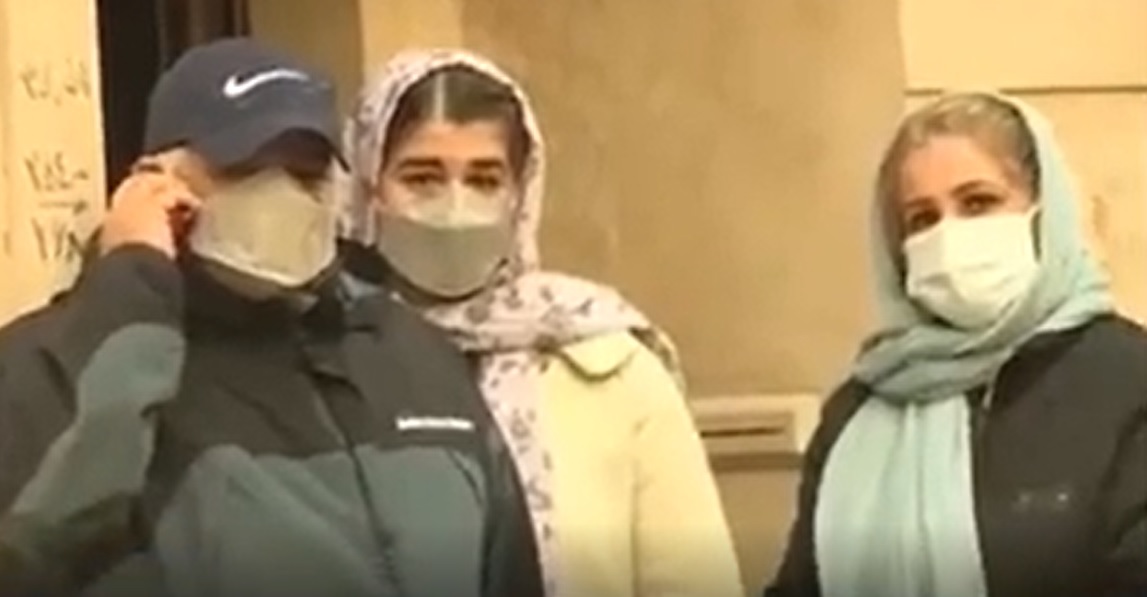 ویدئو| گفتگو با اولین خانواده مبتلا به اُمیکرون در ایران ویدئو| گفتگو با اولین خانواده مبتلا به اُمیکرون در ایران