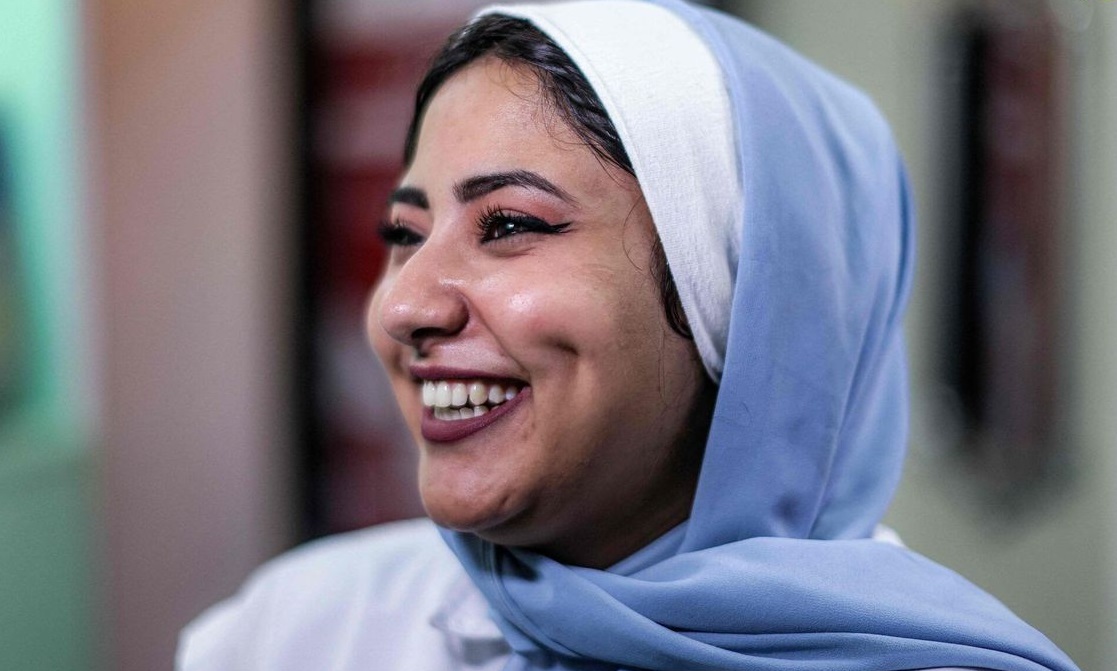 ویدئو| چال‌کردن گونه؛ مد جدید دختران در غزه!