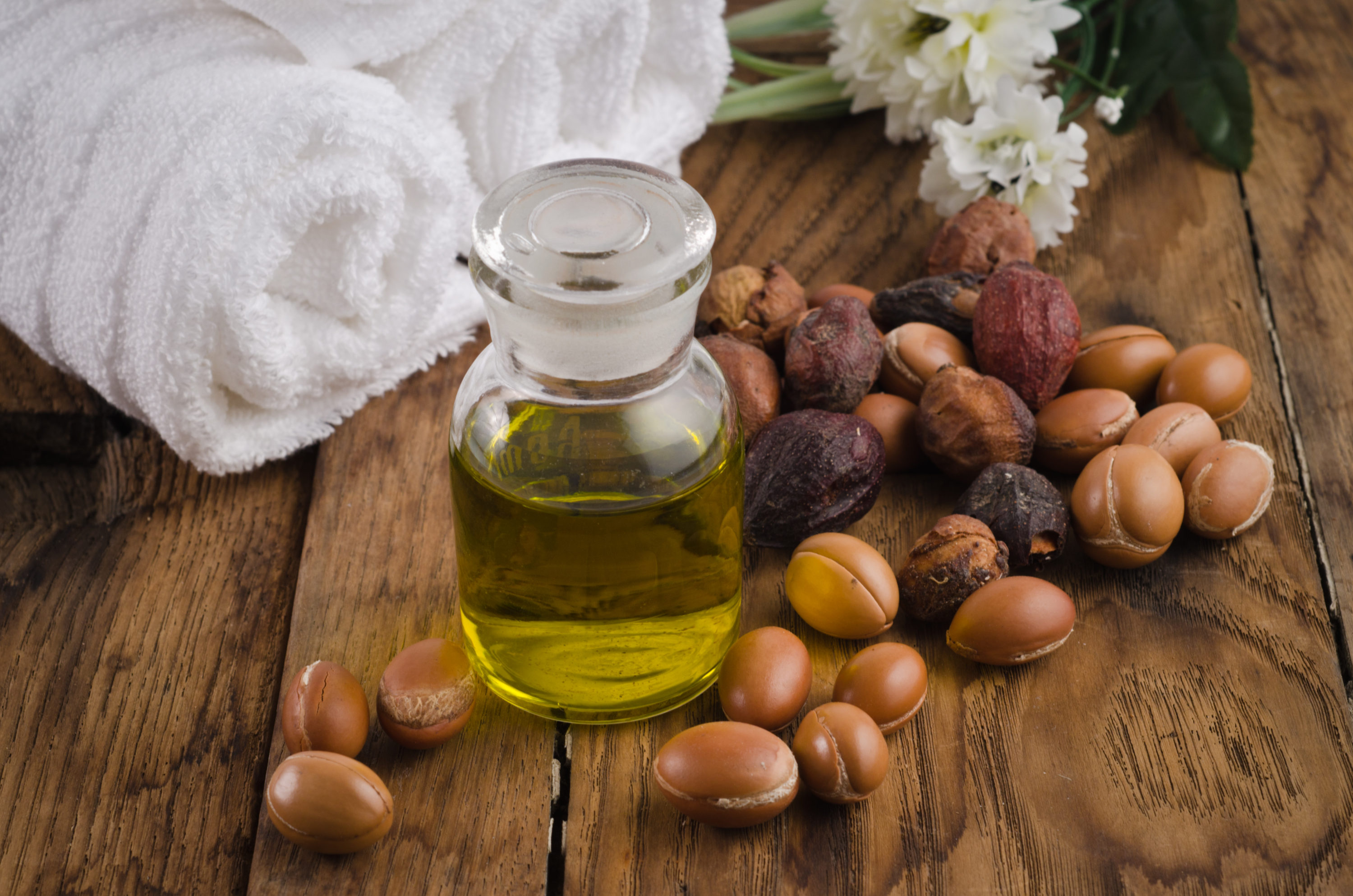 اگر پوست‌تان مختلط است از این روغن‌ها استفاده کنید