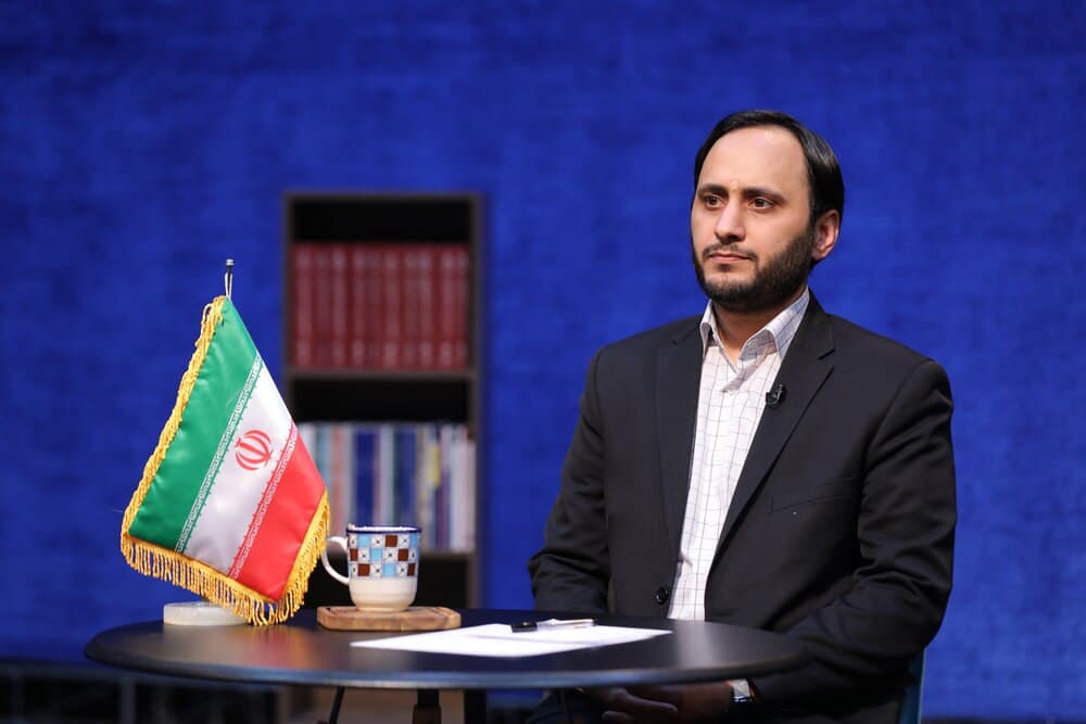 واکنش سخنگوی دولت به حذف محسن رضایی از کمیسیون اقتصادی واکنش سخنگوی دولت به حذف محسن رضایی از کمیسیون اقتصادی
