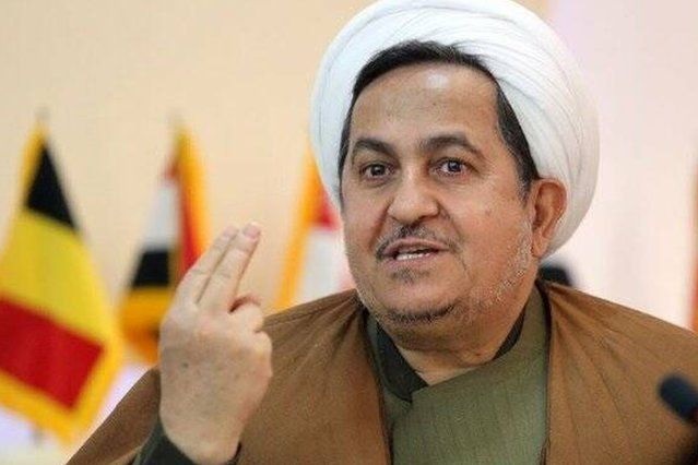 ویدئو| پدر روحالله زم خلع لباس شد! ویدئو| پدر روحالله زم خلع لباس شد!