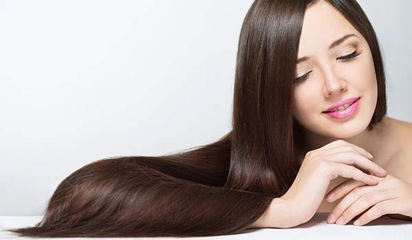 آیا شامپوهای حاوی بیوتین به رشد موها کمک می‌کنند؟