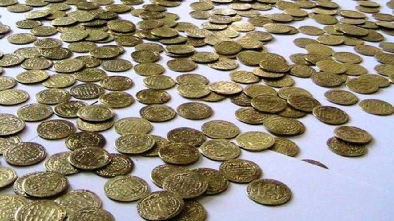 کشف ۲۹۰ سکه تاریخی در کرمانشاه کشف ۲۹۰ سکه تاریخی در کرمانشاه