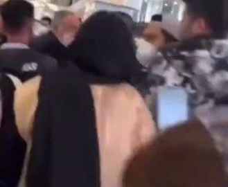 ویدئو| فحاشی عجیب مسافران ایرانی در ترکیه! ویدئو| فحاشی عجیب مسافران ایرانی در ترکیه!