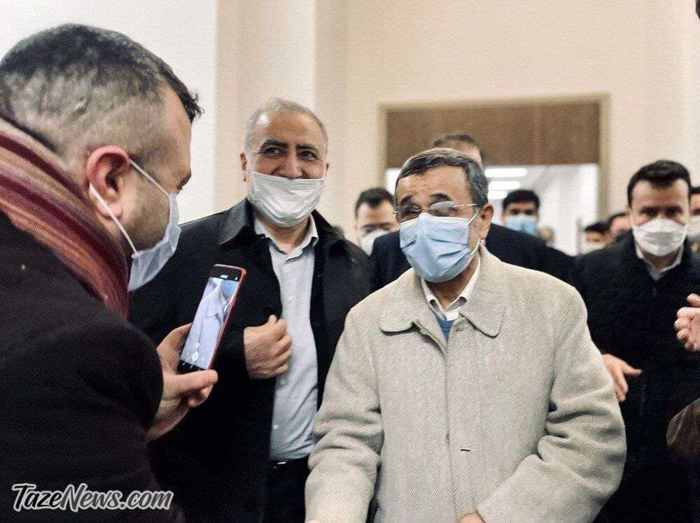 عکس| نماینده مجلس کنار محمود احمدی‌نژاد در ترکیه