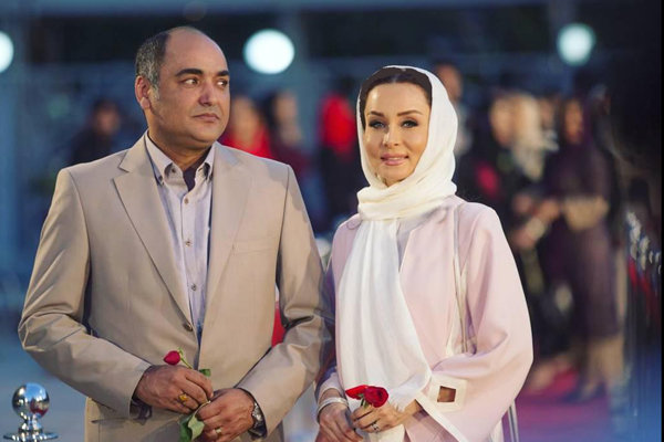 خانم بازیگر از همسرش طلاق گرفت! خانم بازیگر از همسرش طلاق گرفت!
