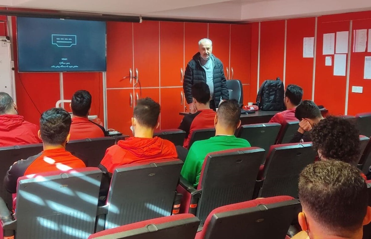 اتمام حجت پرسپولیسی‌ها با باشگاه: پول نرسد تمرین نمی‌کنیم