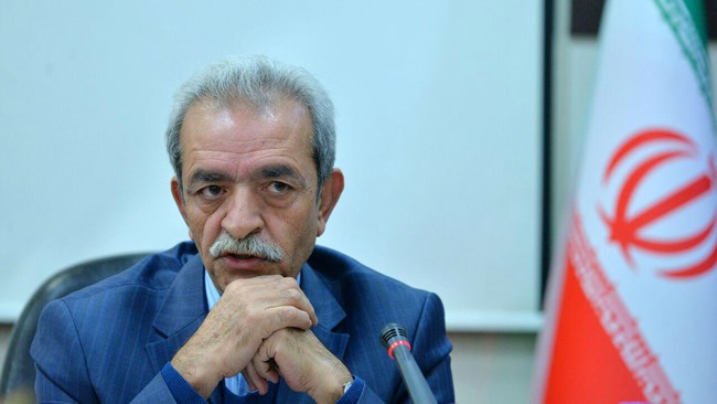 ویدئوی عجیب رئیس اتاق بازرگانی درباره بیسوادی نمایندههای مجلس! ویدئوی عجیب رئیس اتاق بازرگانی درباره بیسوادی نمایندههای مجلس!