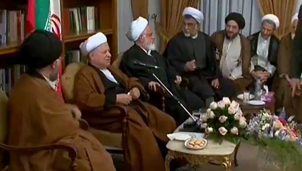 ویدئو| آیتالله خامنهای گفتند کاش برای رهبری محدودیت ۱۰ ساله میگذاشتید! ویدئو| آیتالله خامنهای گفتند کاش برای رهبری محدودیت ۱۰ ساله میگذاشتید!