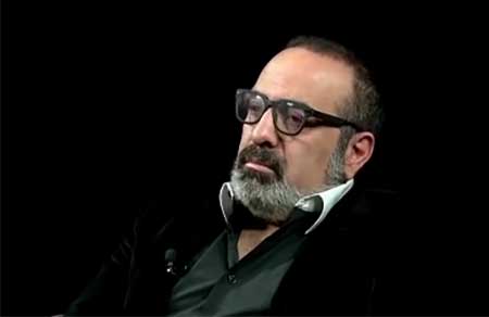 ویدئو| آرش فرزین: پدرم گفت با دختر علی پروین ازدواج کنی، نمیبخشمت/ گوش نکردم، آهش من را گرفت! ویدئو| آرش فرزین: پدرم گفت با دختر علی پروین ازدواج کنی، نمیبخشمت/ گوش نکردم، آهش من را گرفت!