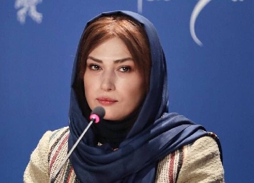 حمله خانم بازیگر به جشنواره فیلم فجر: عادت کردهایم در جامعه مردسالار زندگی کنیم! حمله خانم بازیگر به جشنواره فیلم فجر: عادت کردهایم در جامعه مردسالار زندگی کنیم!