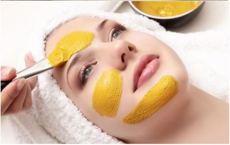 ماسک‌های خانگی صورت برای شادابی پوست در زمستان