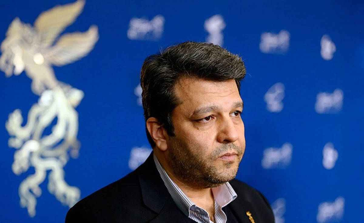 سانسور فیلمهای جشنواره فجر؛ صحنه مصرف مشروبات الکلی توسط بانوان اصلاح شد؟ سانسور فیلمهای جشنواره فجر؛ صحنه مصرف مشروبات الکلی توسط بانوان اصلاح شد؟