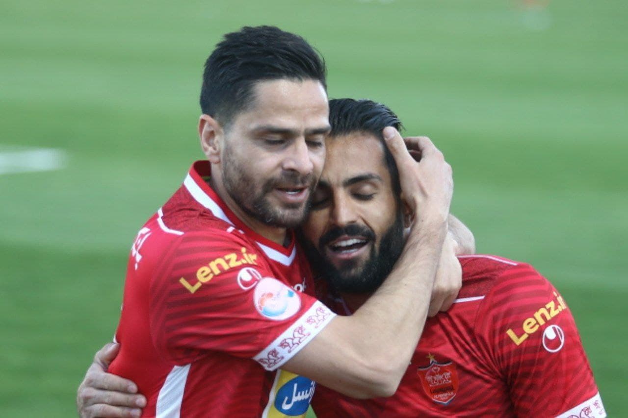 گل‌گهر ۱ - پرسپولیس ۱/ توقف پرسپولیس به نفع استقلال!