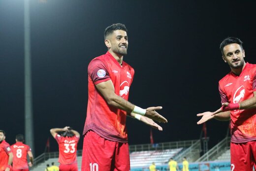 پرسپولیس برای این بازیکن ۱۰ میلیارد تومان هزینه میکند؟ پرسپولیس برای این بازیکن ۱۰ میلیارد تومان هزینه میکند؟