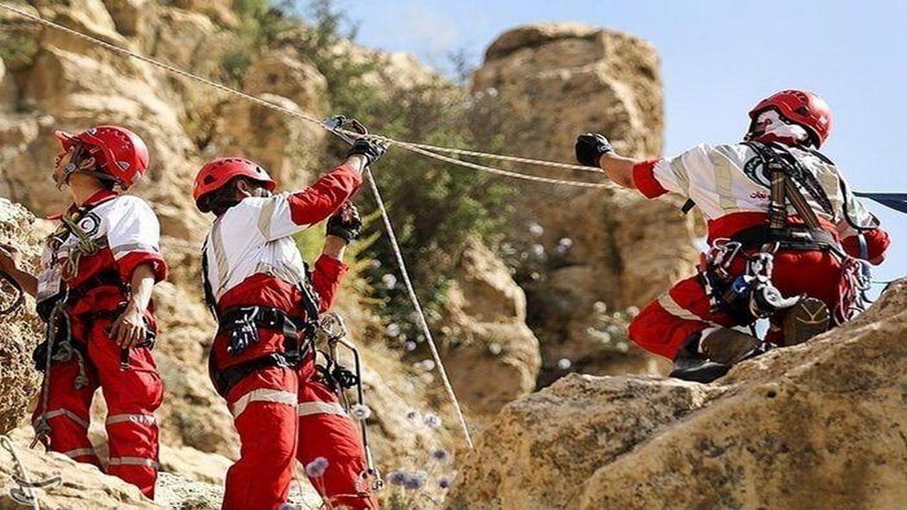 نجات ۲۲ کوهنورد طی ۲۴ ساعت نجات ۲۲ کوهنورد طی ۲۴ ساعت