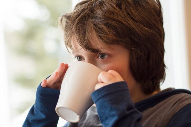 نوشیدن قهوه برای نوجوان مفید است یا مضر؟ نوشیدن قهوه برای نوجوان مفید است یا مضر؟
