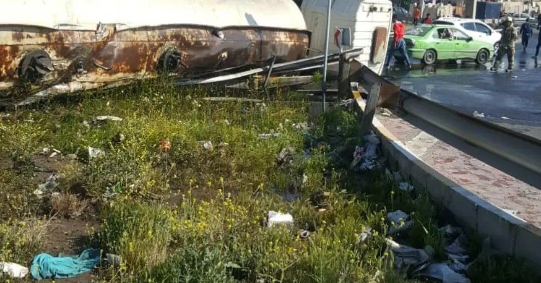 واژگونی تانکر ۳۰ هزار لیتری گازوئیل در پایتخت +عکس واژگونی تانکر ۳۰ هزار لیتری گازوئیل در پایتخت +عکس