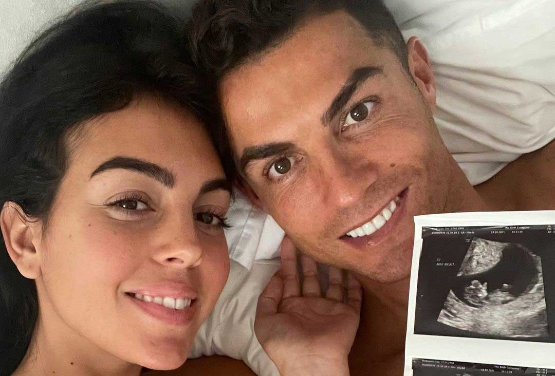 یکی از دوقلوهای کریستیانو رونالدو درگذشت/ پیام دردناک CR7 در اینستاگرام! یکی از دوقلوهای کریستیانو رونالدو درگذشت/ پیام دردناک CR7 در اینستاگرام!