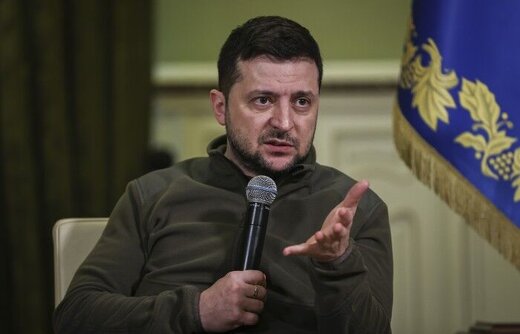زلنسکی: از غرب خسته شدهام!/ آمار کشتههای جنگ اوکراین تا کنون زلنسکی: از غرب خسته شدهام!/ آمار کشتههای جنگ اوکراین تا کنون