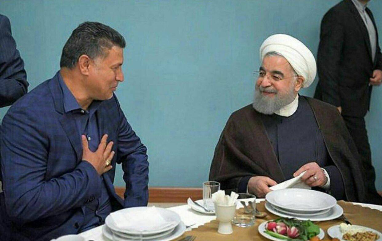 ویدئو| پشیمانی علی دایی از حضور در افطاری روحانی در سال ۹۶
