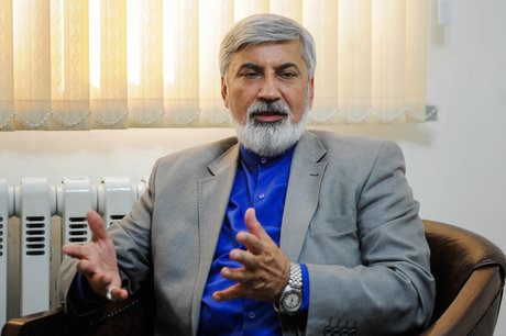 یک اصولگرا: رئیسی افکار عمومی را آرام کرد! یک اصولگرا: رئیسی افکار عمومی را آرام کرد!