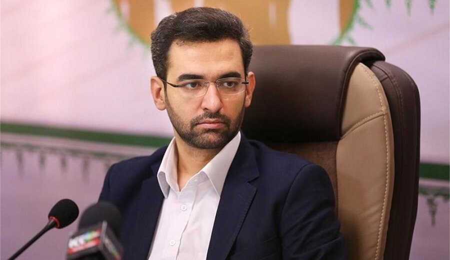 آذری جهرمی: اینترنت ماهوارهای استارلینک هزینهای ندارد آذری جهرمی: اینترنت ماهوارهای استارلینک هزینهای ندارد