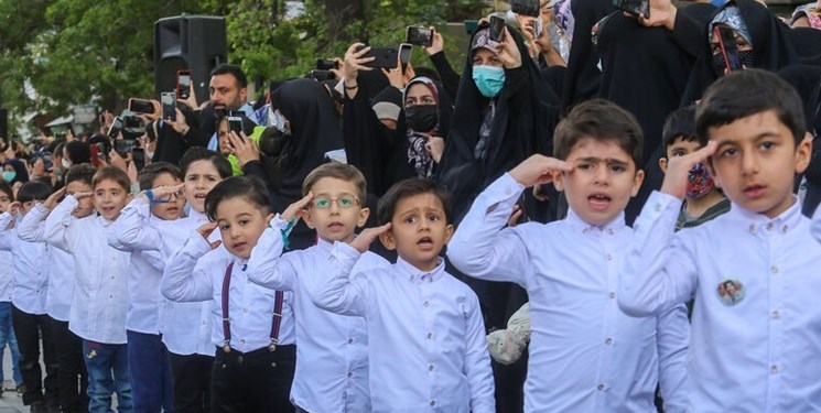 «سلام فرمانده» هم کپی از آب درآمد؟ +ویدئوی اصلی و میکس تقلبی!
