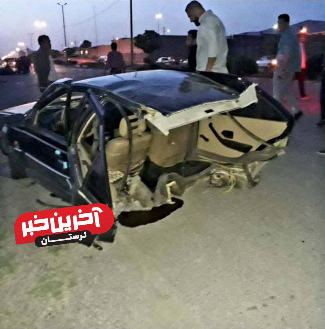 عکس| پژو در برخورد با پراید نصف شد!