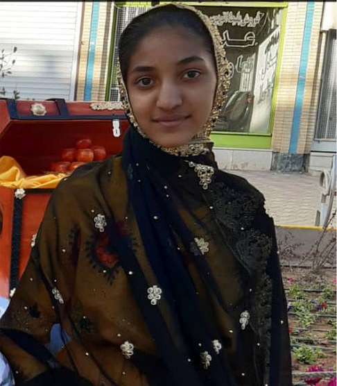 این دختر ۱۳ساله پس از مرگ دردناک خواهرش گم شده است! +عکس این دختر ۱۳ساله پس از مرگ دردناک خواهرش گم شده است! +عکس
