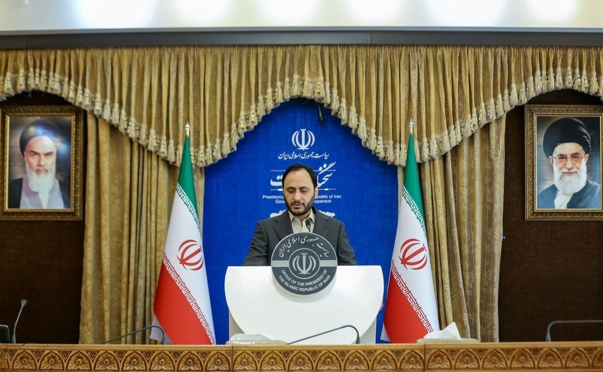 واکنش سخنگوی دولت به تاخیر در پرداخت حقوق اسفند ماه فرهنگیان