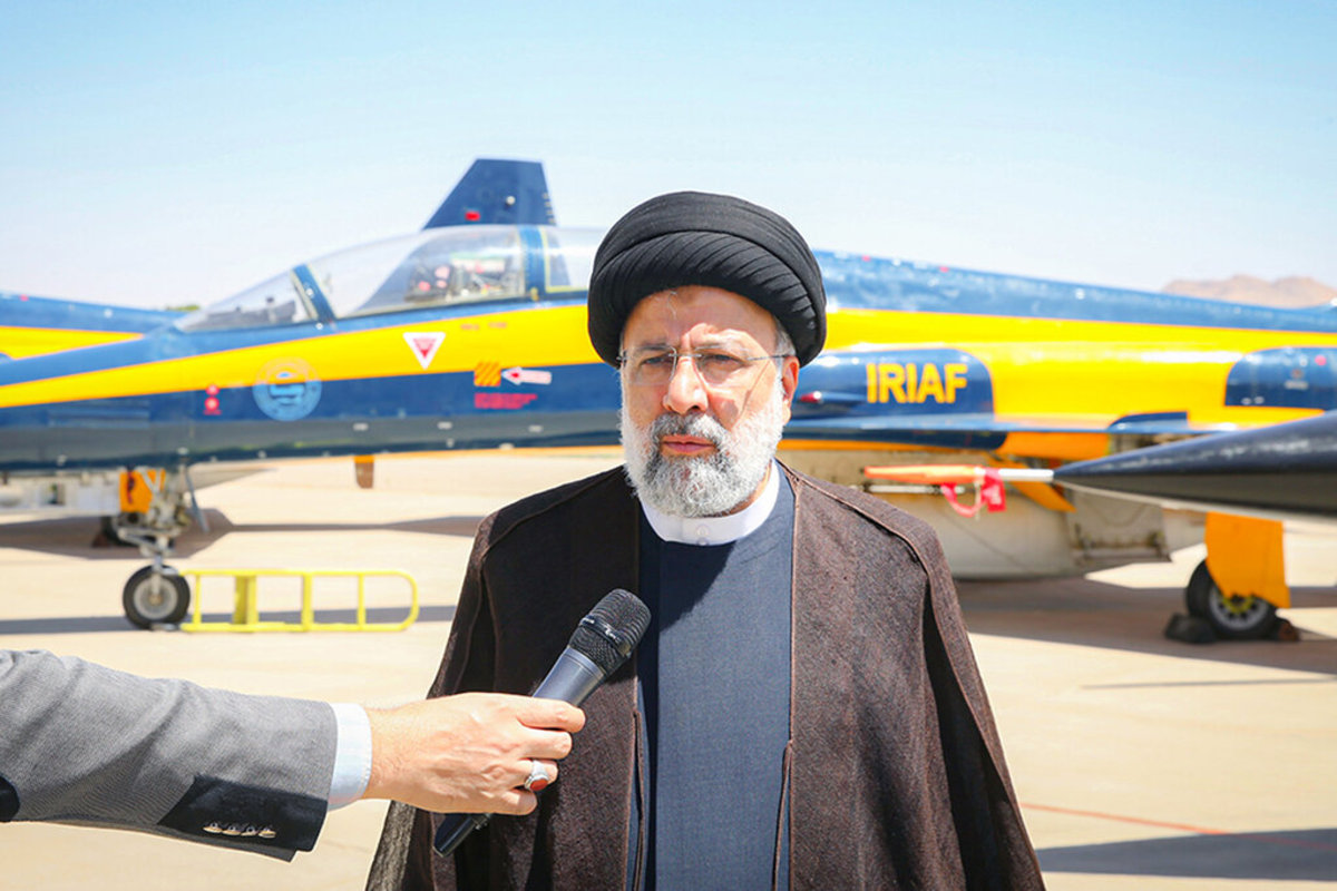 دستور رئیسی برای ساخت هواپیما هم «دستور پیگیری» گرفت، هم «تکذیب» شد! دستور رئیسی برای ساخت هواپیما هم «دستور پیگیری» گرفت، هم «تکذیب» شد!