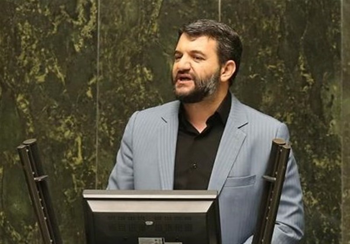 خبر وزیر کار در مورد بستههای ویژه معیشتی برای بازنشستگان خبر وزیر کار در مورد بستههای ویژه معیشتی برای بازنشستگان