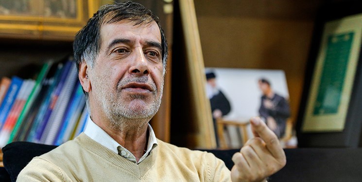 در مجلس ۱۰ نفر را هم نداریم که منافع ملی را به منافع شخصی ترجیح دهند! در مجلس ۱۰ نفر را هم نداریم که منافع ملی را به منافع شخصی ترجیح دهند!
