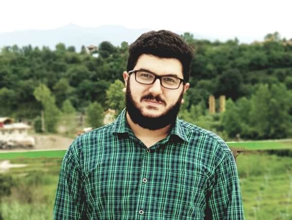 شاعر «سلام فرمانده» در صداوسیما پست می‌گیرد!