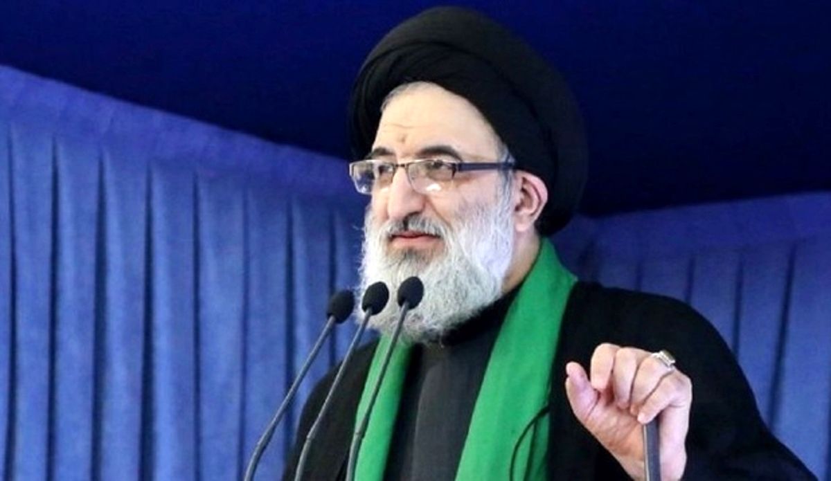 پویش «من محجبه و مخالف گشت ارشادم» قرآن بر سرنیزه کردن است پویش «من محجبه و مخالف گشت ارشادم» قرآن بر سرنیزه کردن است