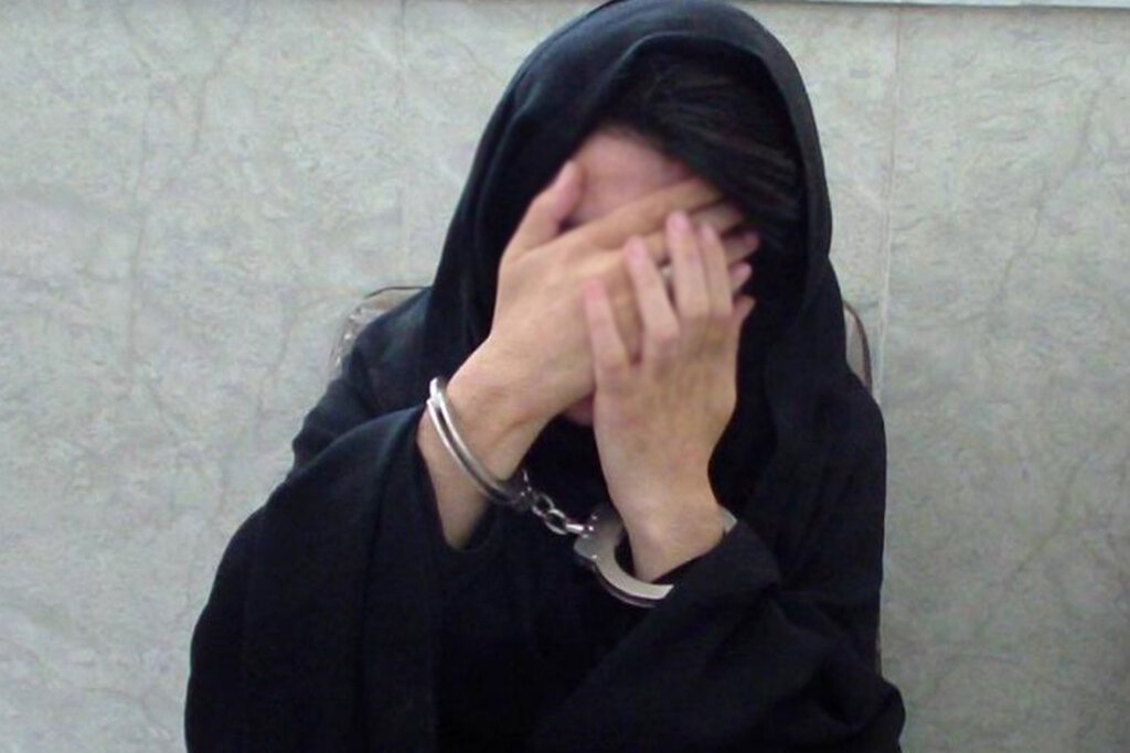 دختر ۱۹ ساله روستایی کلاهبردار حرفهای از آب درآمد! دختر ۱۹ ساله روستایی کلاهبردار حرفهای از آب درآمد!
