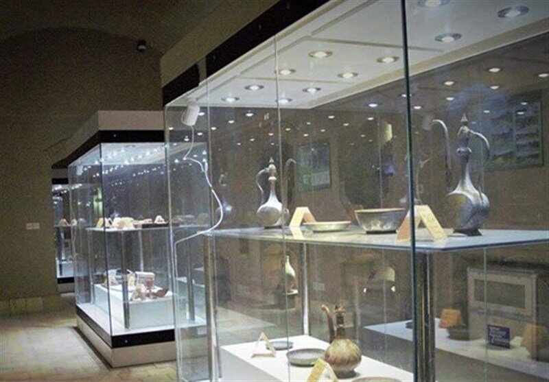 دستبرد نگهبان موزه به اشیای تاریخی! دستبرد نگهبان موزه به اشیای تاریخی!