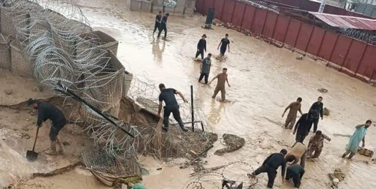 پیدا کردن پیکرهای جدید در زیرزمین مغازه در امامزاده داوود پیدا کردن پیکرهای جدید در زیرزمین مغازه در امامزاده داوود