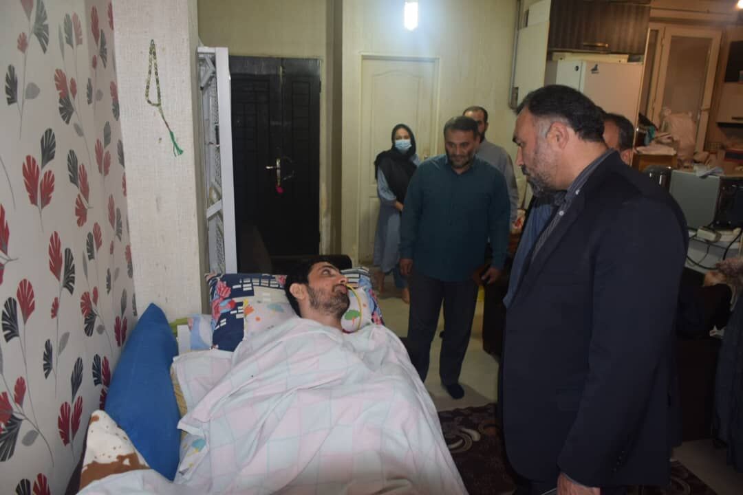 معجزه در فردیس؛ جوانی که ۹سال در کما بود به زندگی بازگشت! +عکس