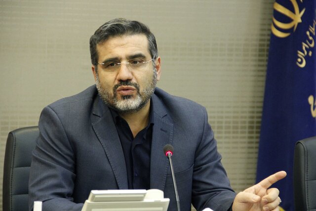 وزیر ارشاد به کشف حجاب بازیگران زن واکنش نشان داد وزیر ارشاد به کشف حجاب بازیگران زن واکنش نشان داد