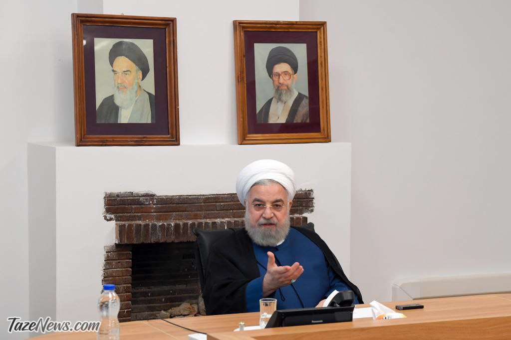 روحانی: اگر کسانی طرفدار حکومت اقلیت بر اکثریت هستند دیگر نمیشود نظام را جمهوری اسلامی خواند/ چرا باید تصمیم گیری در دست چند نفر با مجموع آراء چند صدهزار نفری باشد؟ روحانی: اگر کسانی طرفدار حکومت اقلیت بر اکثریت هستند دیگر نمیشود نظام را جمهوری اسلامی خواند/ چرا باید تصمیم گیری در دست چند نفر با مجموع آراء چند صدهزار نفری باشد؟