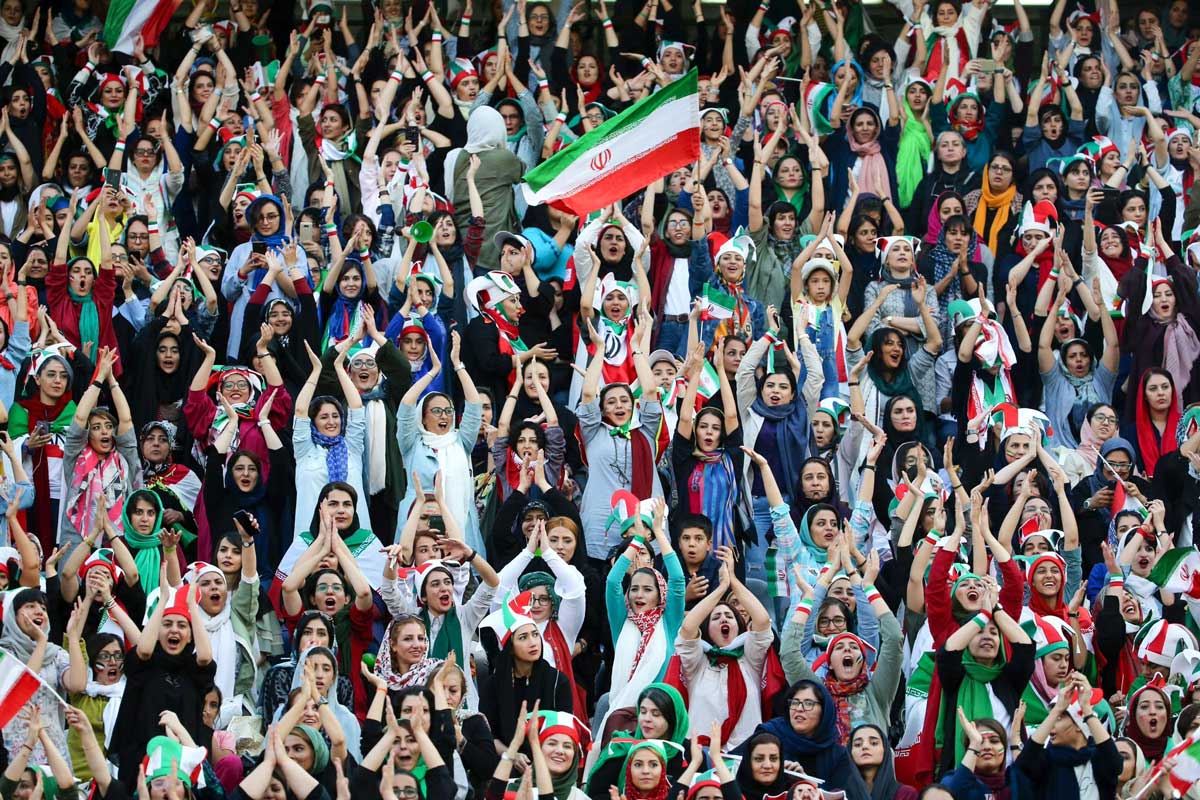 حضور بانوان در بازی استقلال و مس +جزئیات