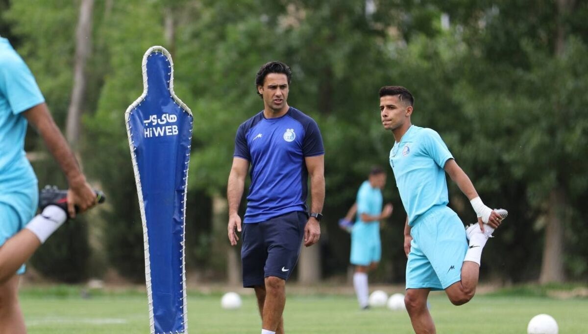 فرهاد مجیدی به دنبال مهاجم سپاهان فرهاد مجیدی به دنبال مهاجم سپاهان