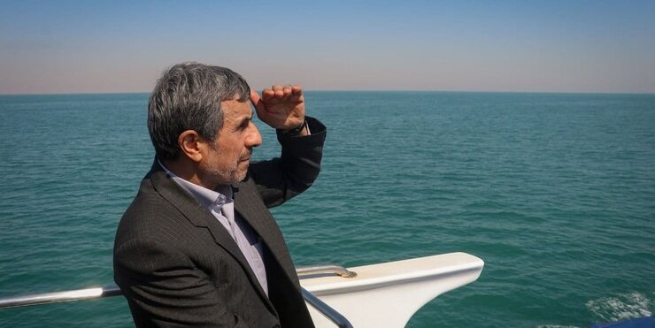 حنایت دیگر رنگی ندارد آقای احمدینژاد! حنایت دیگر رنگی ندارد آقای احمدینژاد!