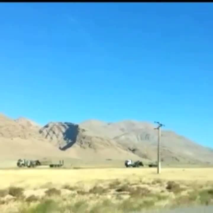 ویدئو| حرکت تانکهای ارتش ایران به سمت مرز آذربایجان ویدئو| حرکت تانکهای ارتش ایران به سمت مرز آذربایجان