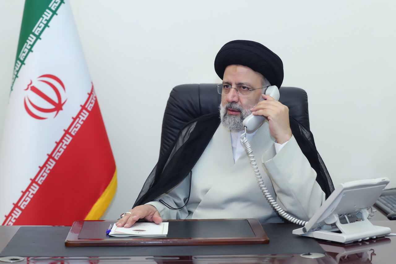 رئیسی در تماس تلفنی با خانواده مهسا امینی چه گفت؟ رئیسی در تماس تلفنی با خانواده مهسا امینی چه گفت؟