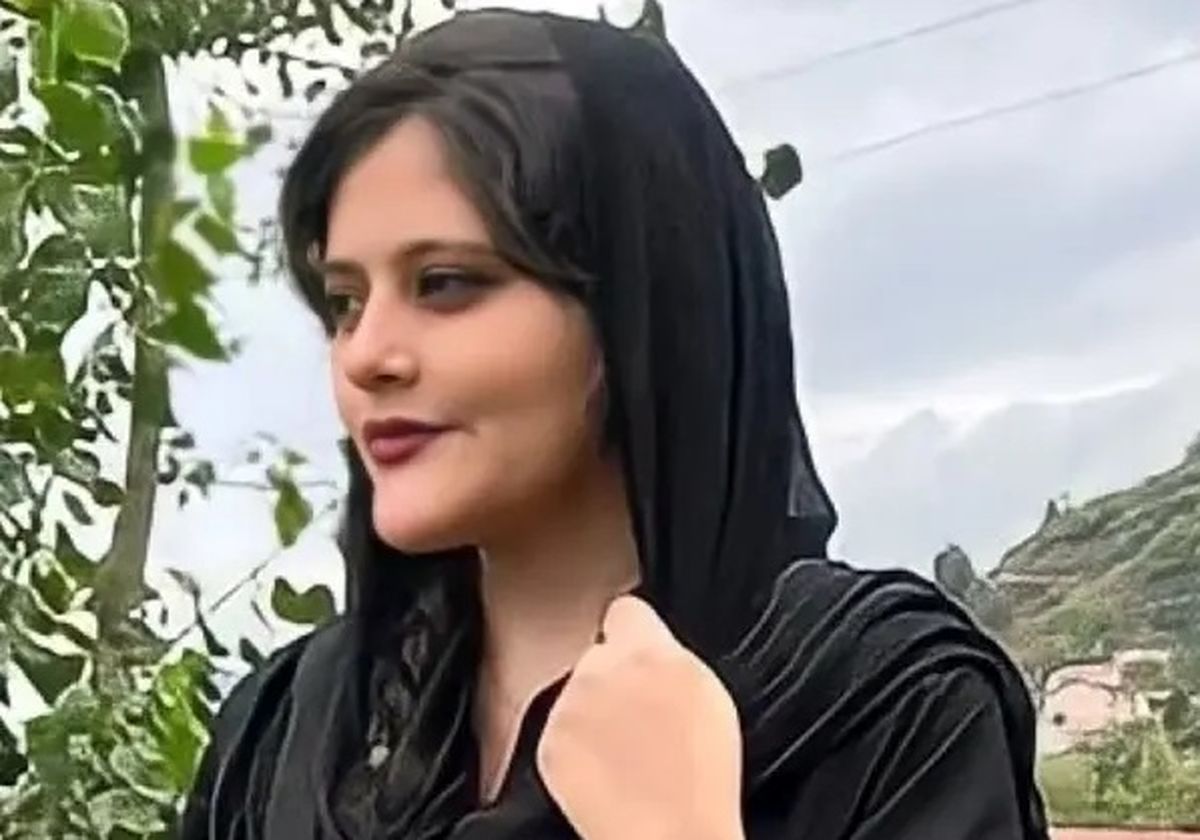 توضیحات وکیل خانواده درباره درگیری برادر مهسا امینی با پلیس: پلیس دست او را پیچاند